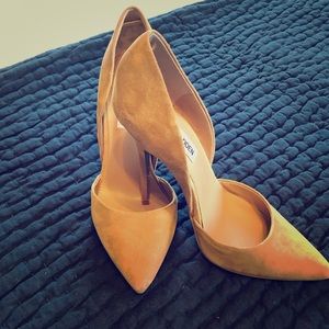 Steve Madden camel suede heels